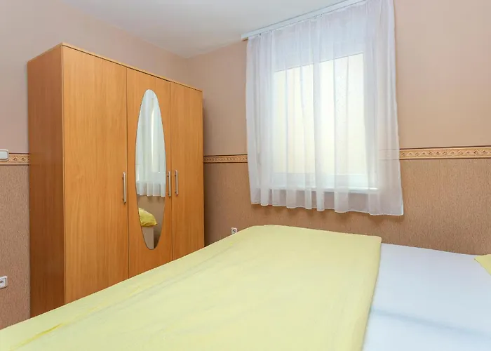公寓 1 Bedroom Cozy In